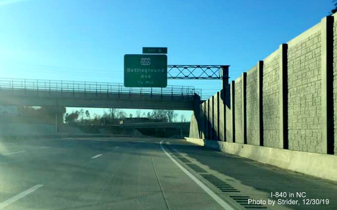Image of new 1/2 mile advance overhead sign for US 220/Battleground Ave exit on newly opened section of I-840 West/Greensboro Urban Loop in Dec. 2019, by Strider