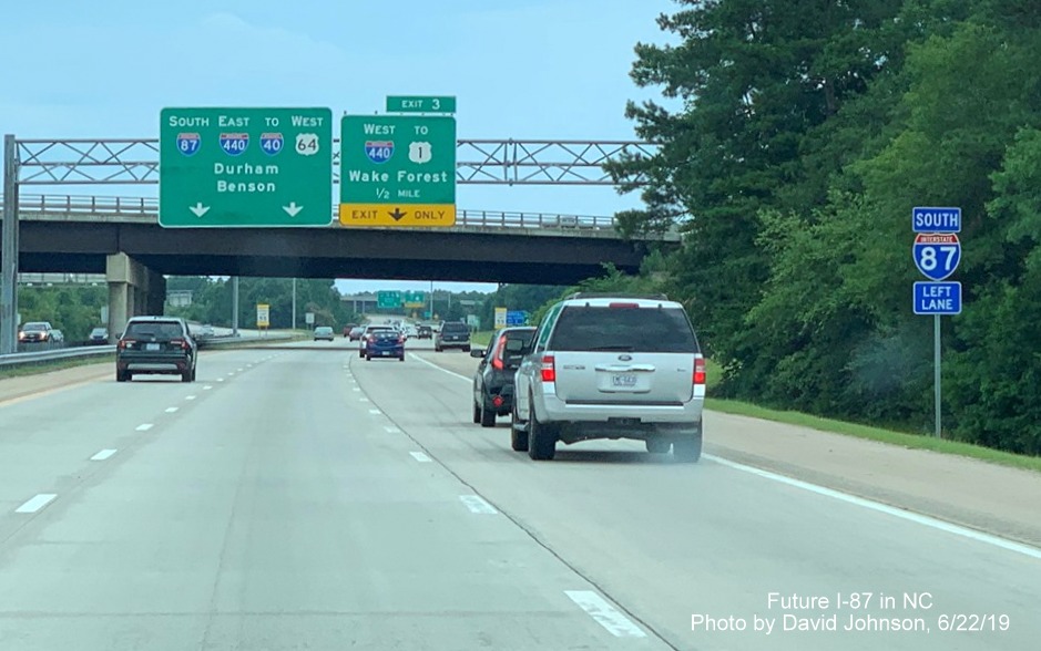 Image of earlier placed South I-87 trailblazer prior to overhead signs with new I-87 exit number tab for I-440 West exit in Raleigh, by David Johnson
