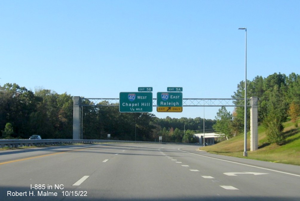 Image of overhead signage at ramp for I-40 East exit on NC 885 North in Research Triangle Park, October 2022
