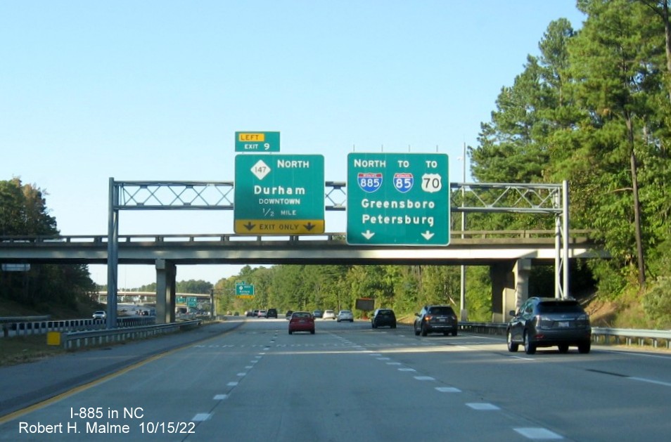 Image of 1/2 Mile advance sign for NC 147 North exit on I-885 North in Durham, October 2022