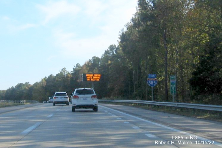 Image of South I-885 reassurance marker and mile marker on Durham Freeway, October 2022