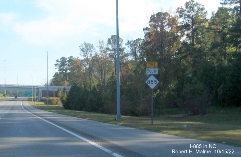 Image of the Toll South NC 885 South reassurance marker after the Hopson Road exit in Research Triangle Park, October 2022