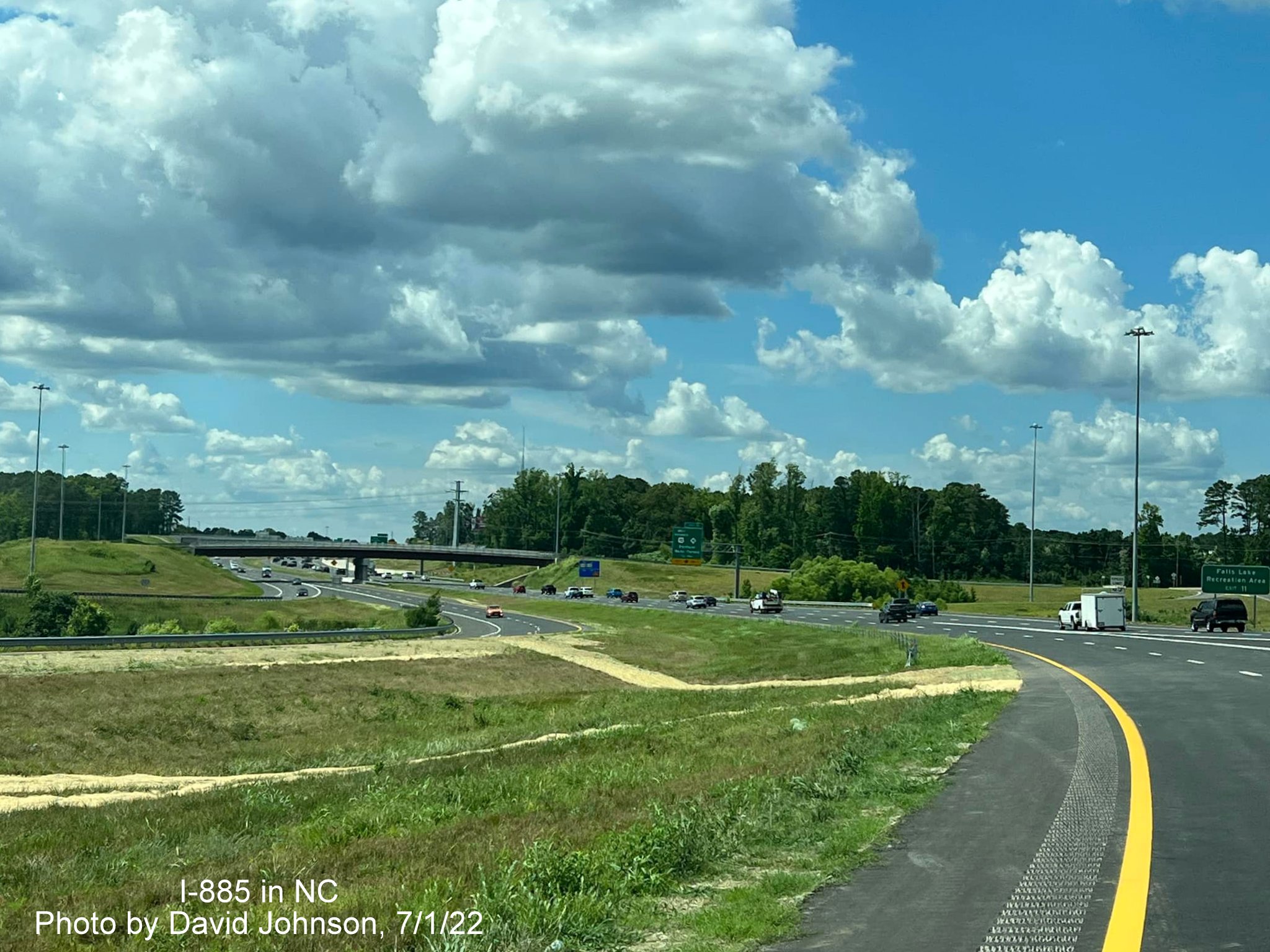 Image of I-885 North ramp approaching US 70 West ramp at end of Durham East End Connector, by David Johnson July 2022